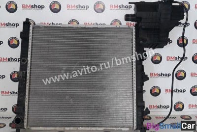 Радиатор охлаждения Mercedes Vito w638