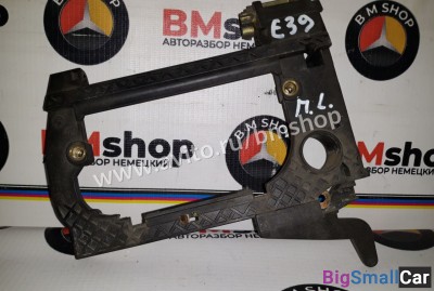 Рамка передней левой ручки двери бмв E39